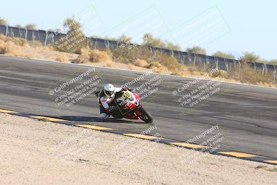 media/Nov-17-2024-CVMA (Sun) [[1fec520723]]/Race 11-Amateur Supersport Open/